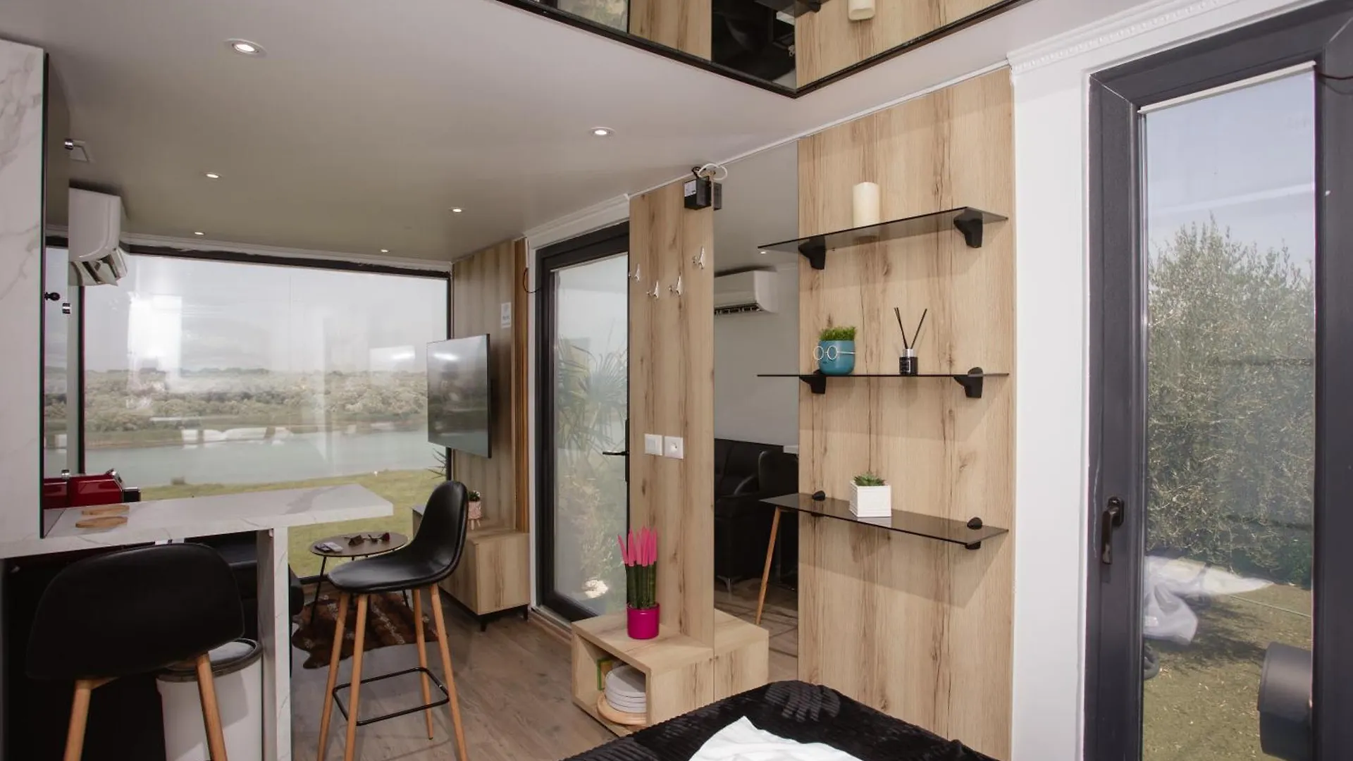 446 Tiny House Shiroke Villa Albania